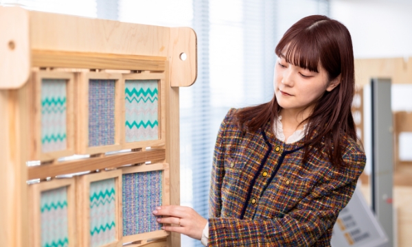 活力創造部 観光交流課の人の画像